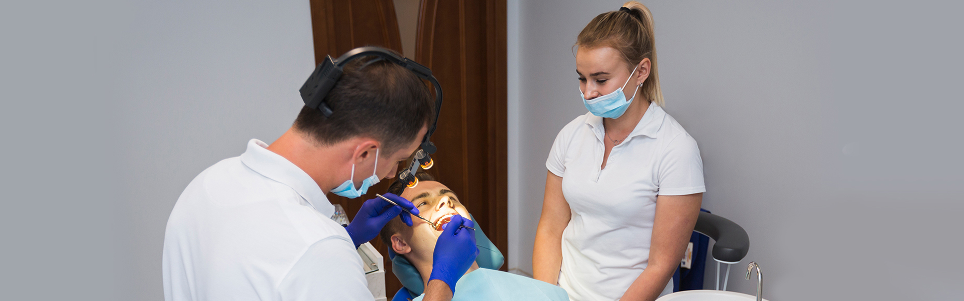 Why Choosing a Dentist in Brampton, ON Matters for Oral Health